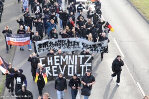 Die "Chemnitz Revolte" am 19.10.2024 auf einem Aufmarsch in Berlin (Quelle: Pressefuchs)